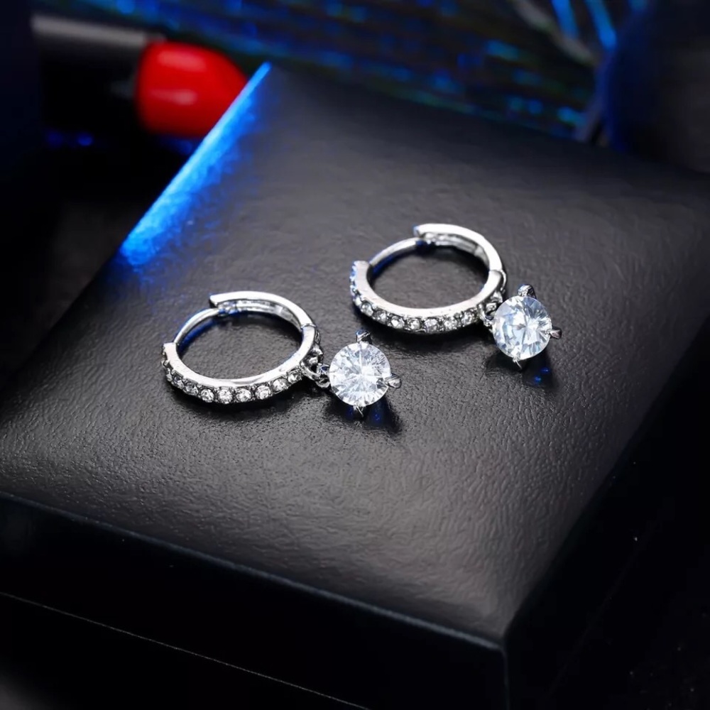 3/$30 CUTE SILVERY ZIRCON PENDANT HOOPS - Picture 5 of 7